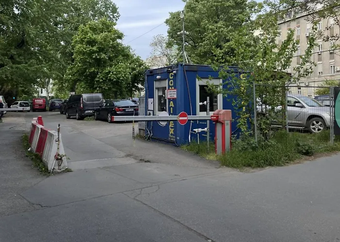 公寓 Cosy In Downtown *