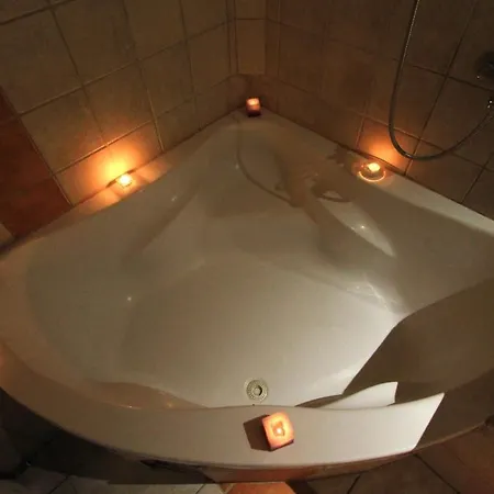 Cosy In Downtown Apartment Budapest